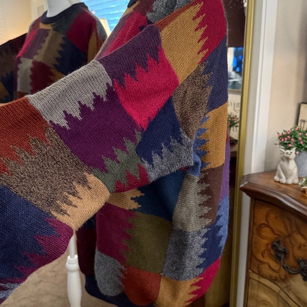 Millima Colorful Geometric Pattern 100% Alpaca Sweater - Picture 5 of 8
